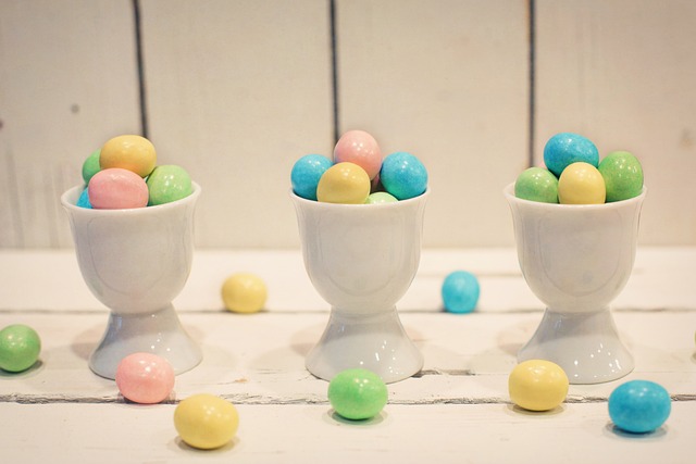 10 sjove og kreative æggebægre, der vil gøre din morgenmad mere underholdende
